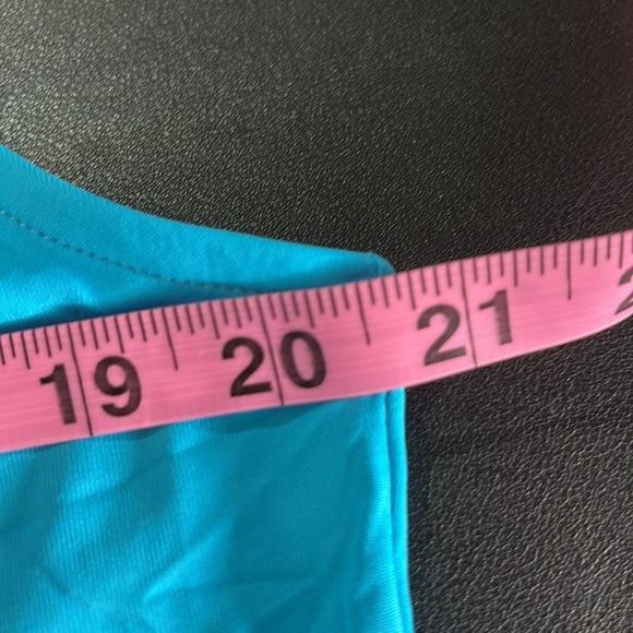 Banana Boat UPF 50+ sun protection,sleeveless pullover shift top,stretch,summer - Picture 6 of 9